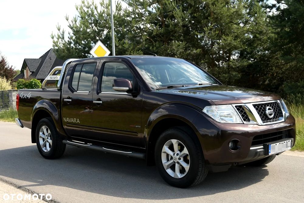 Nissan Navara 2.5 D Platinum Long - 9