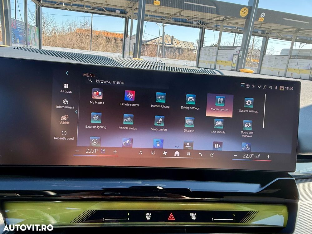 BMW Seria 5 550e xDrive AT PHEV - 33