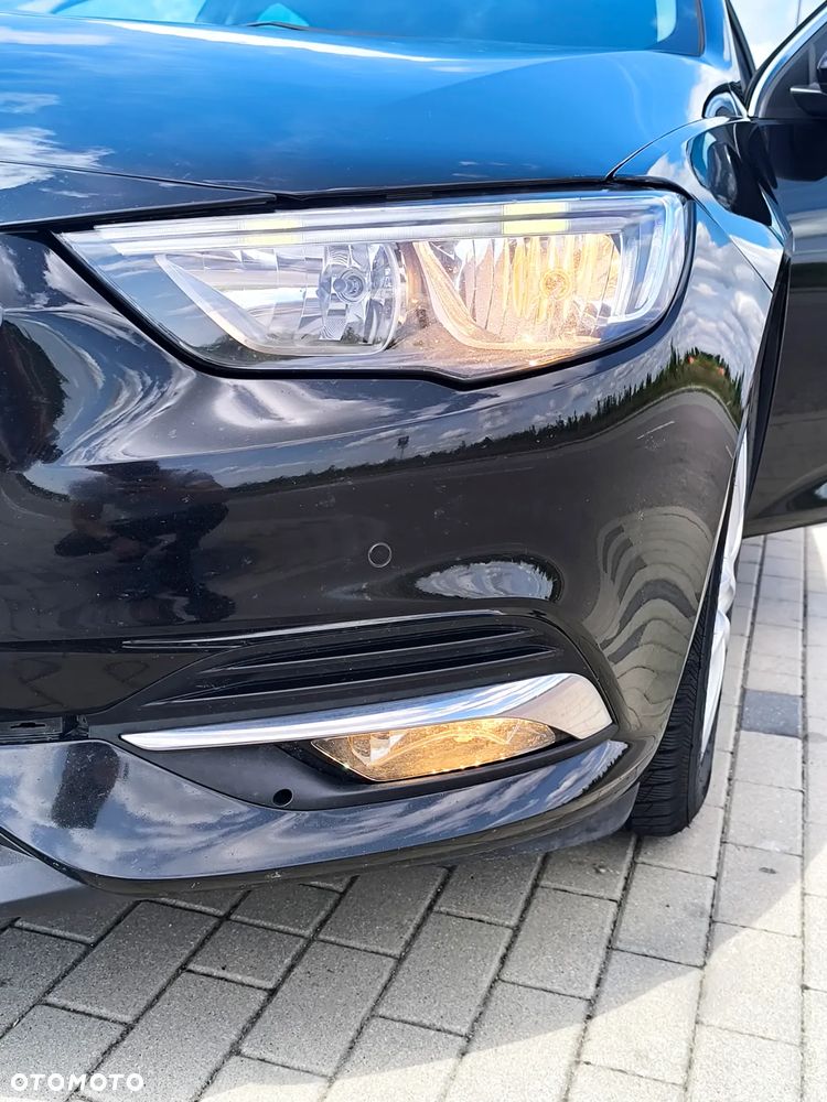 Opel Insignia 1.5 T Elite S&S - 32