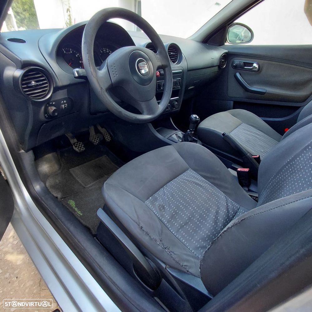 SEAT Ibiza - 3