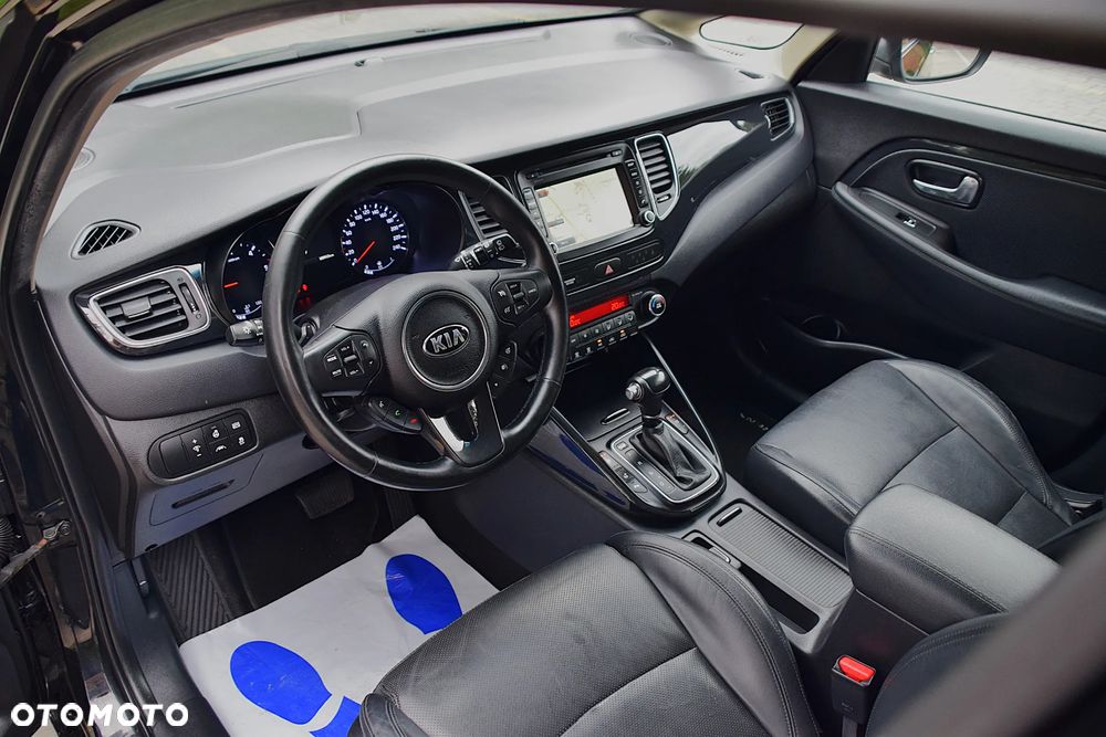 Kia Carens 1.7 CRDi XL 7os - 34