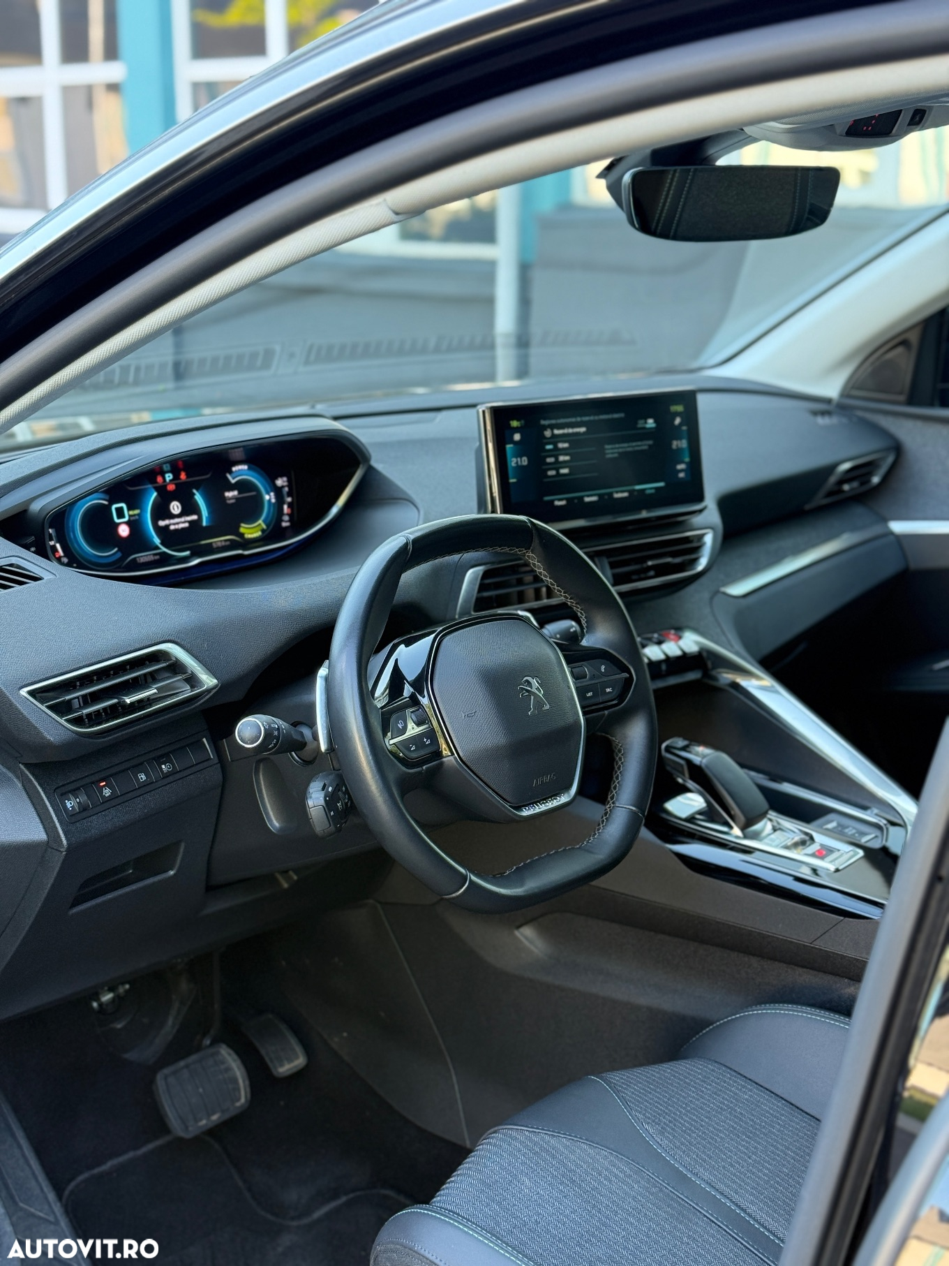 Peugeot 3008 PHEV EAT8 Allure - 5