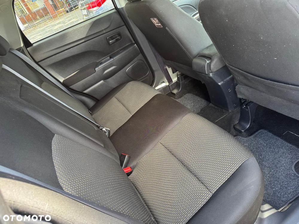 Mitsubishi ASX - 23