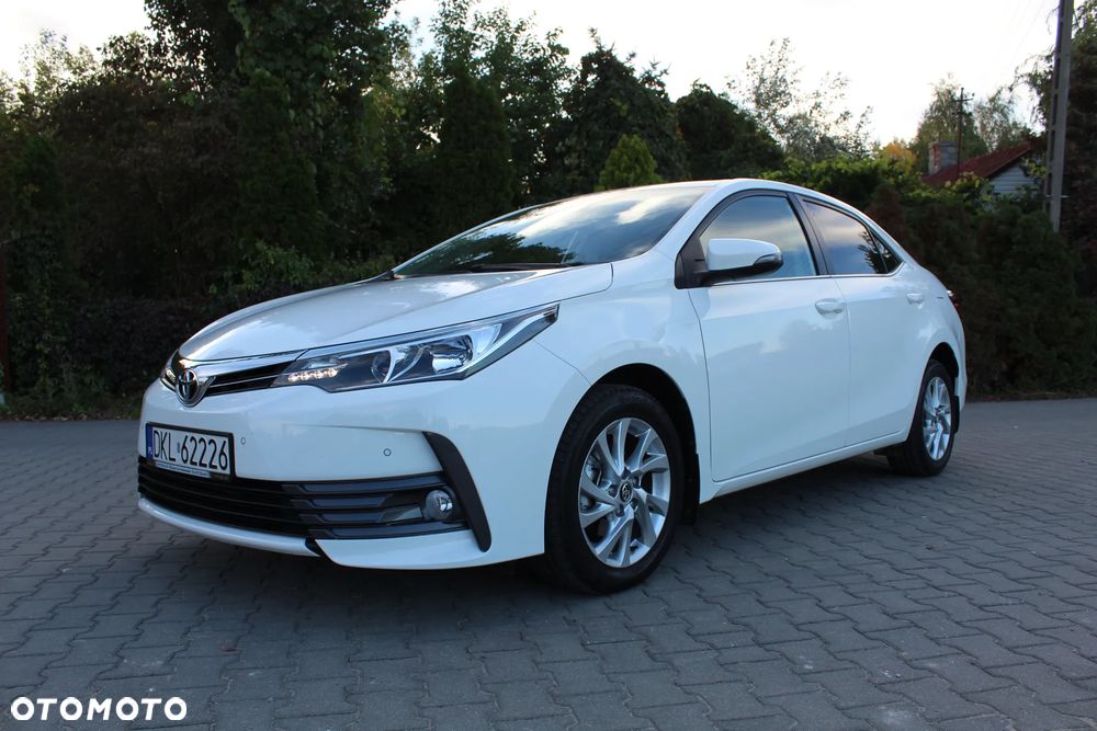 Toyota Corolla 1.6 Premium MS - 3