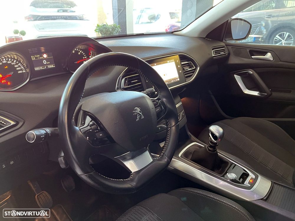 Peugeot 308 SW 1.5 BlueHDi Allure Pack - 21