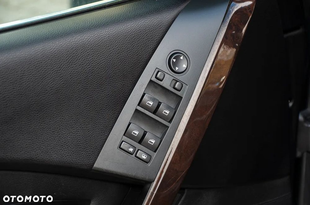 BMW Seria 5 - 35