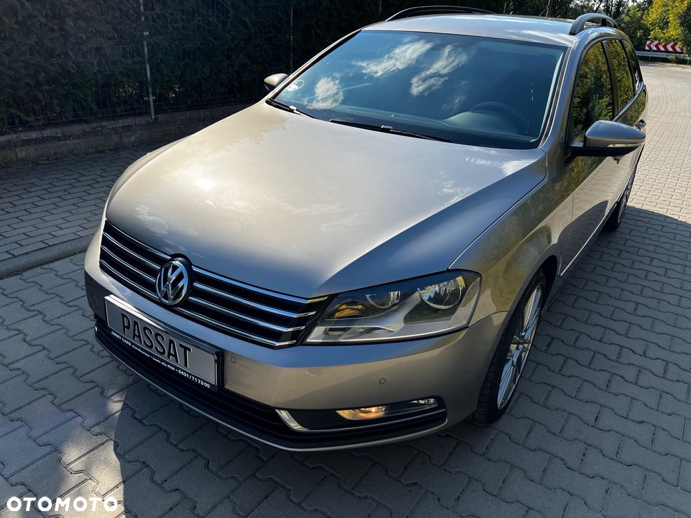 Volkswagen Passat Variant 2.0 Blue TDI SCR Comfortline - 30