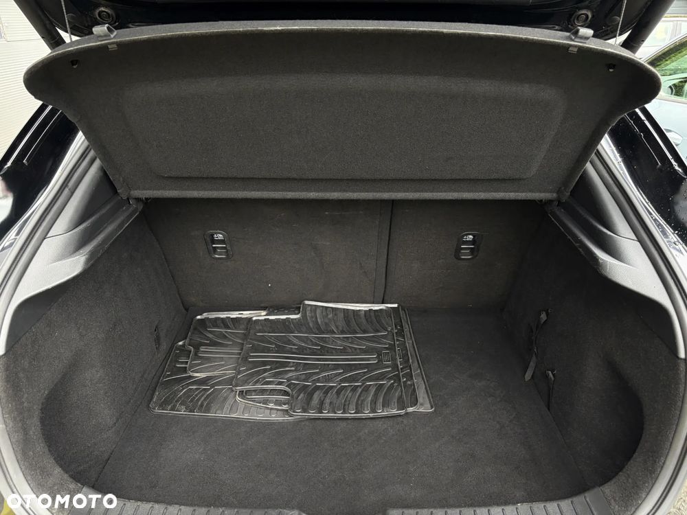 Mazda CX-30 SKYACTIV-G 2.0 M-Hybrid SELECTION - 37