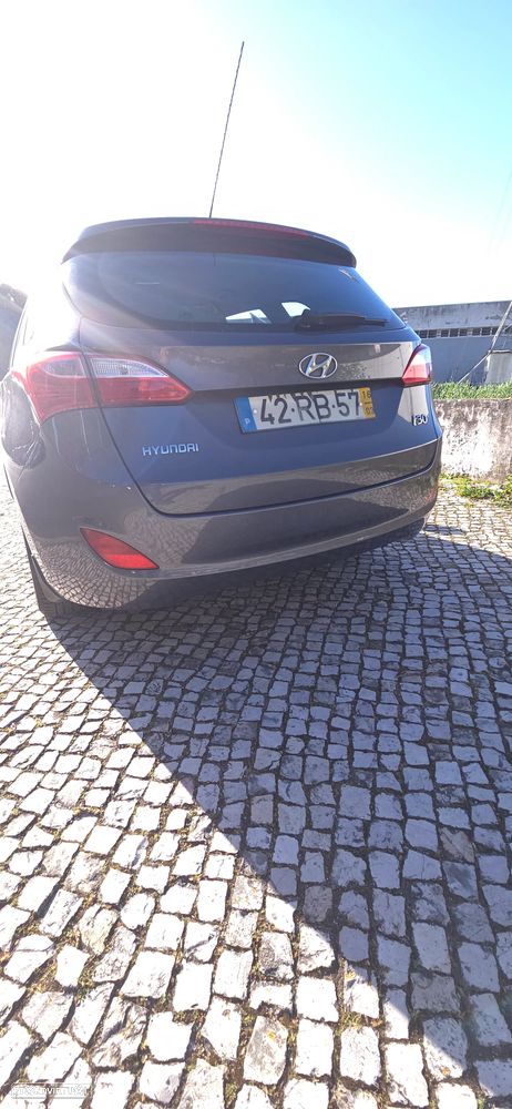 Hyundai i30 CW - 25