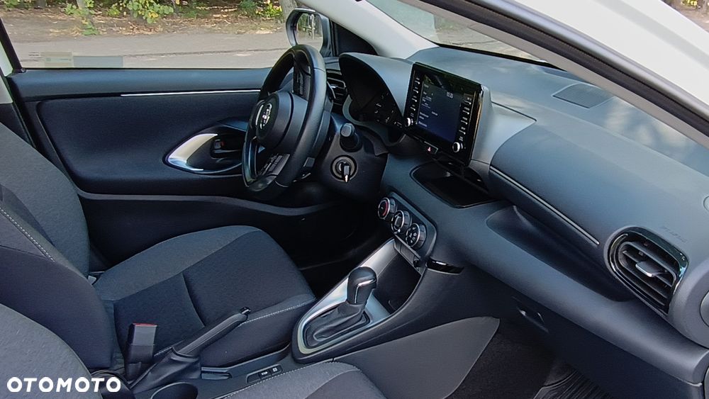Toyota Yaris 1.5 Comfort CVT - 9