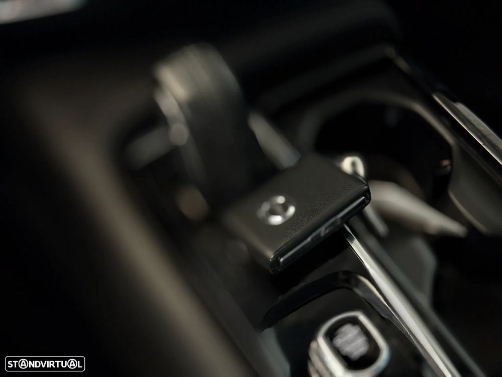 Volvo V60 2.0 T6 AWD TE R-Design - 34