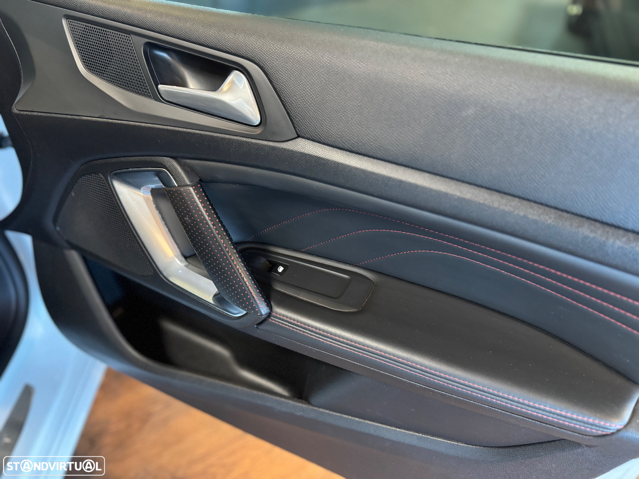 Peugeot 308 SW 2.0 BlueHDi GT Line EAT6 - 33