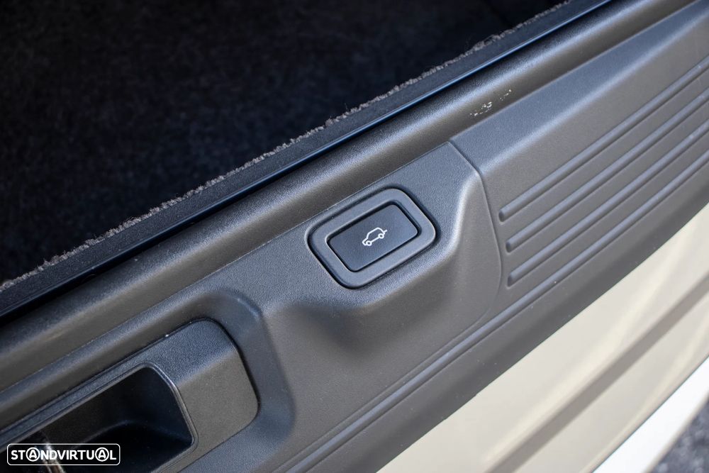 Land Rover Range Rover 3.0 TDV6 Autobiography - 52