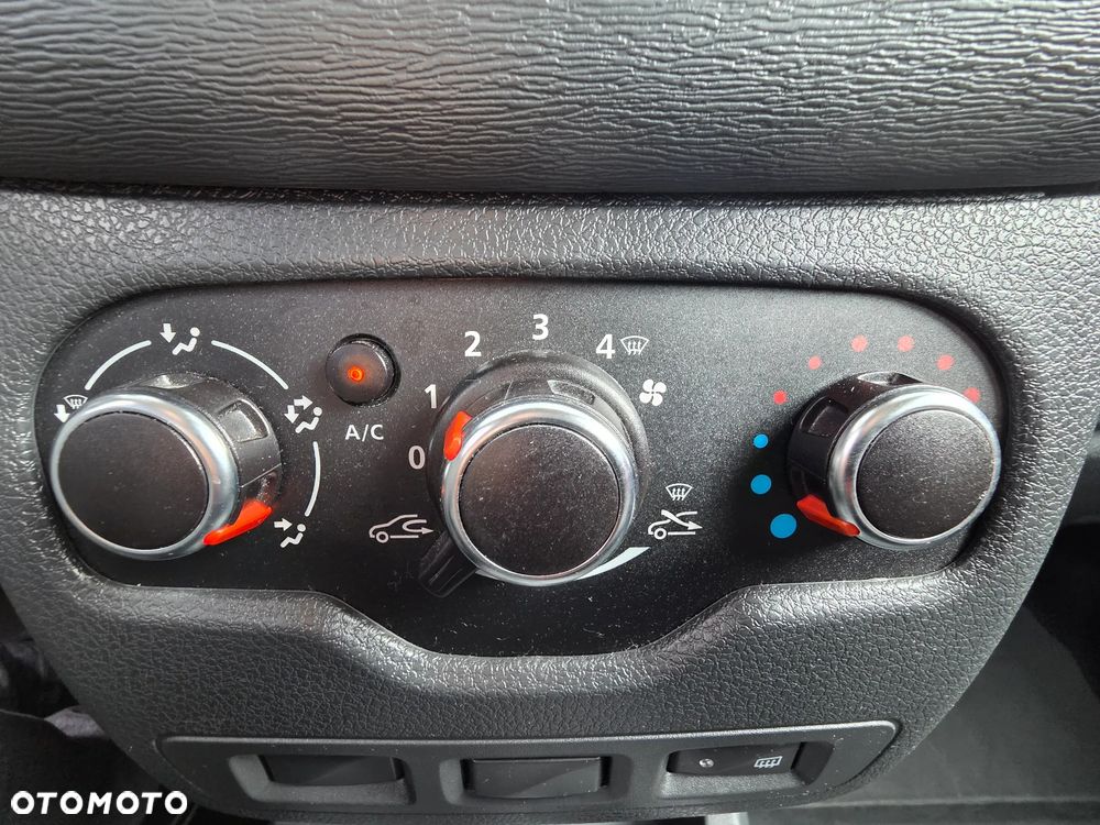 Dacia Dokker 1.5 Blue dCi Laureate - 27