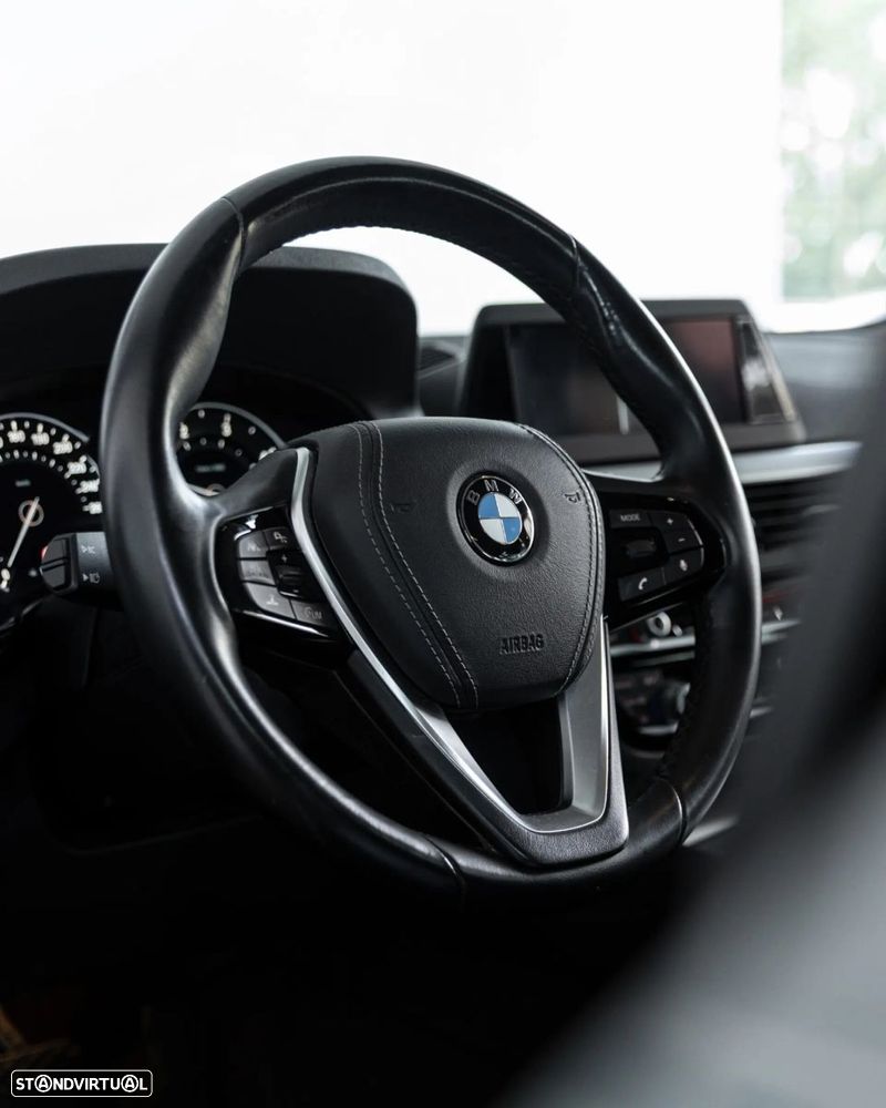 BMW 520 d Aut. Luxury Line - 16