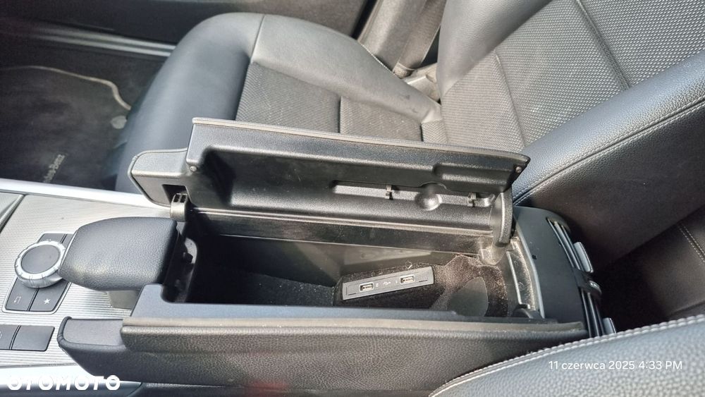 Mercedes-Benz Klasa E - 19