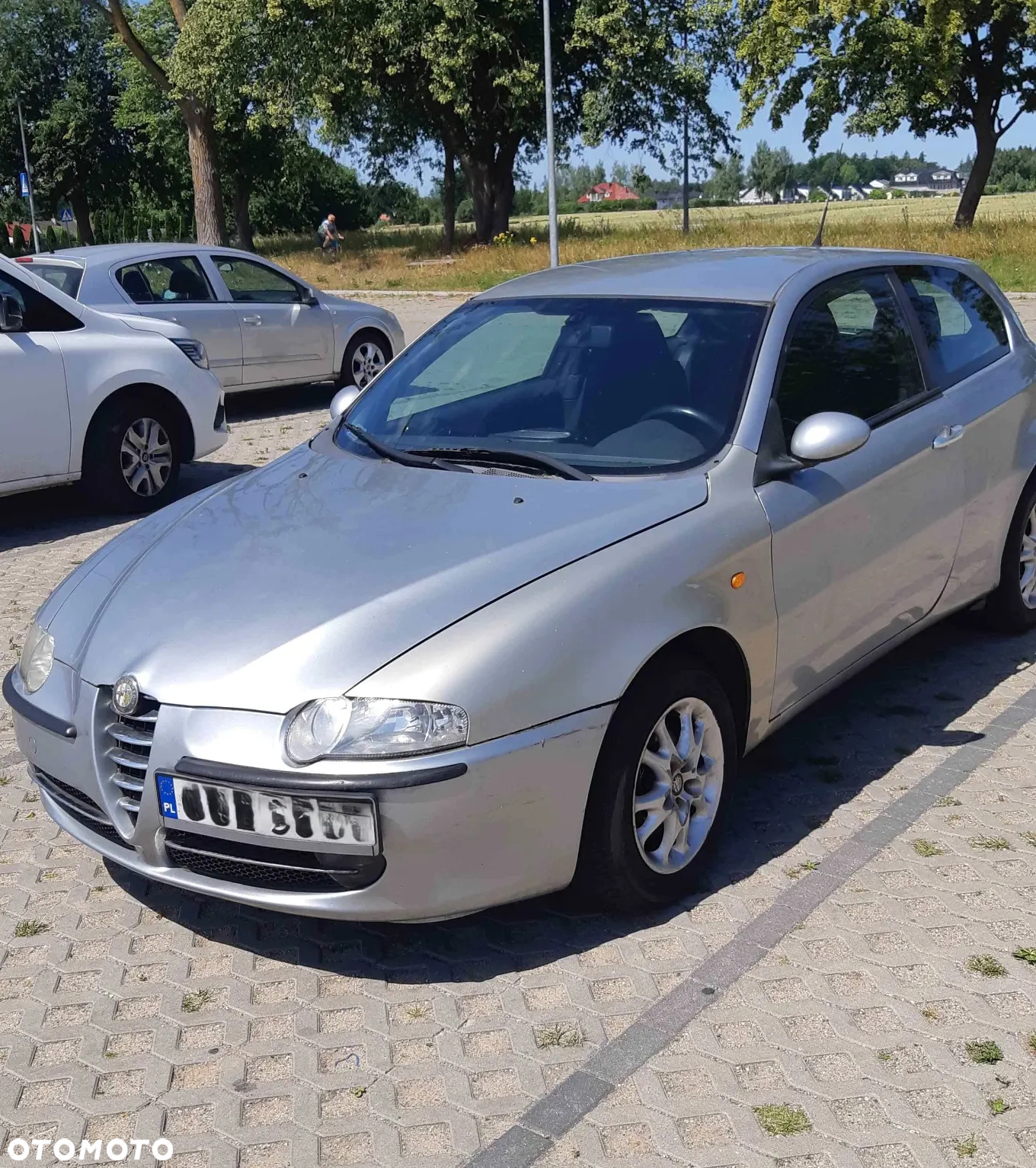 Alfa Romeo 147 1.6 Twin Spark Distinctive - 4