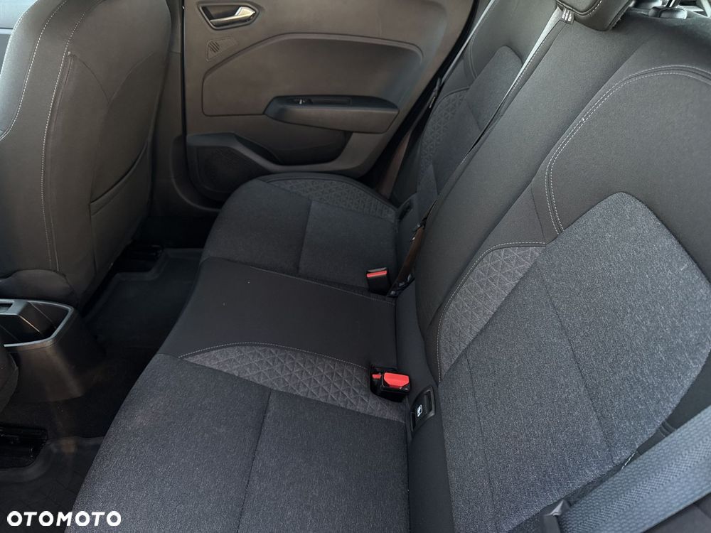 Renault Clio - 12