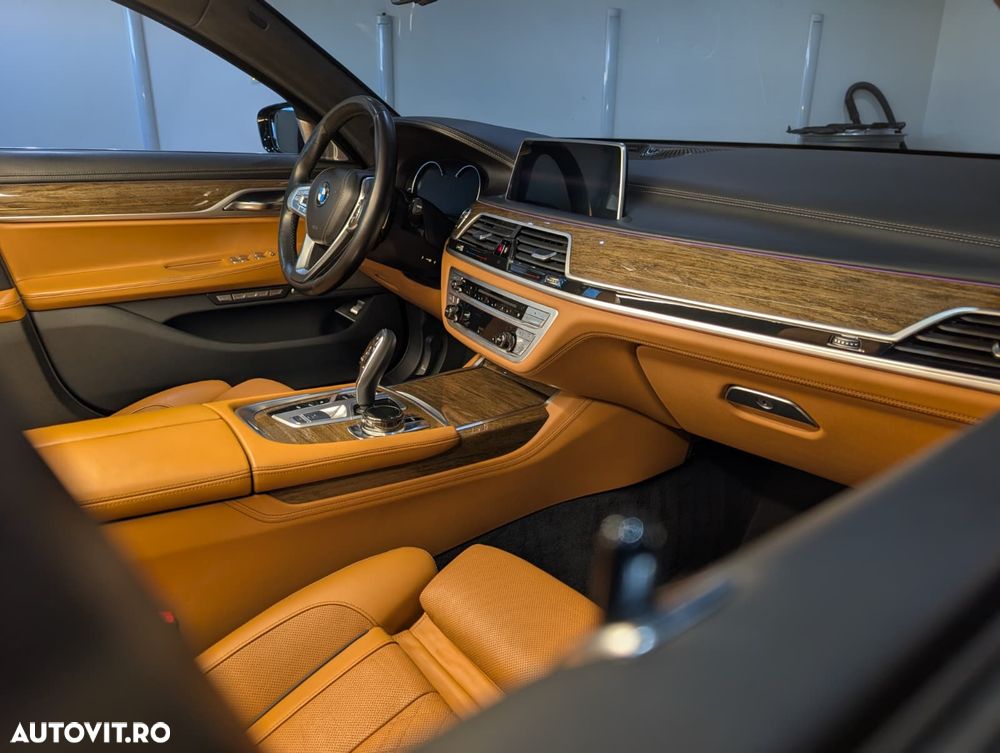 BMW Seria 7 750d xDrive - 19