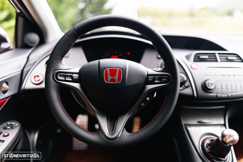 Honda Civic 2.0 Type-R - 28