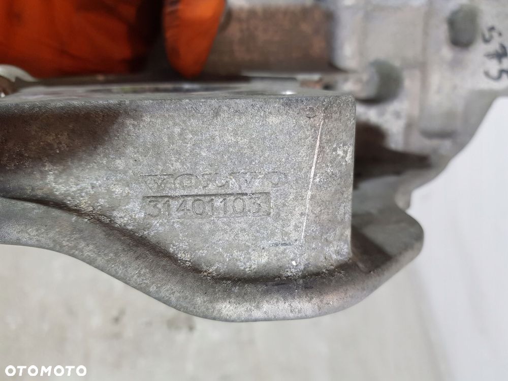 łapa wspornik silnika 31401103 volvo 2.0d 181km d4204t5 - 16