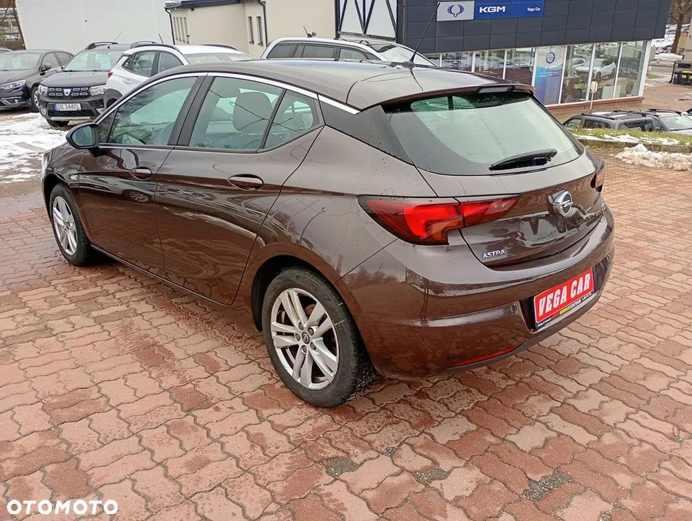 Opel Astra 1.4 T Enjoy - 22