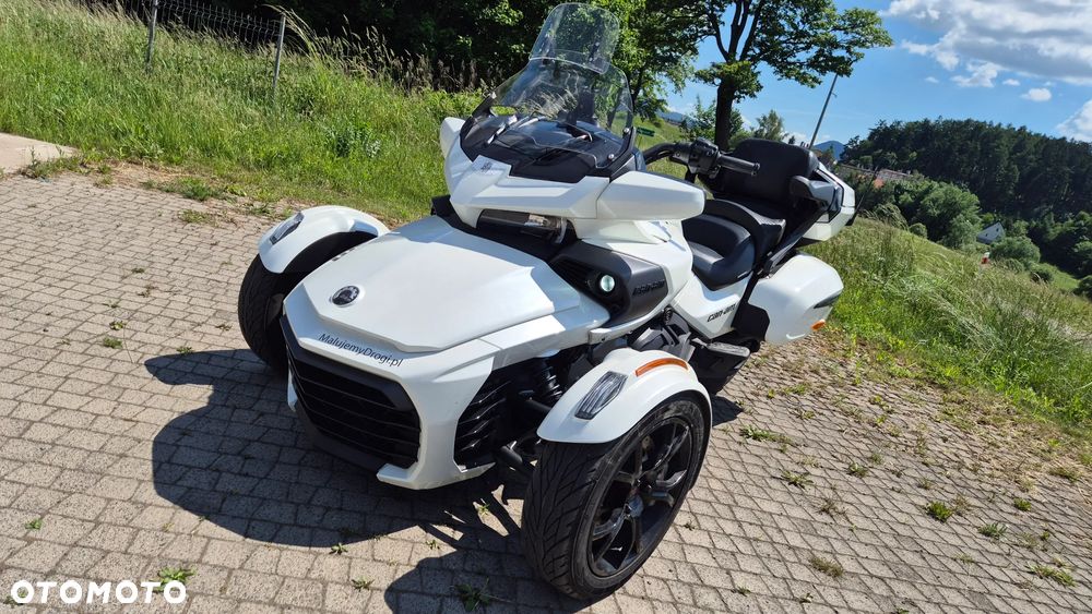 Can-Am Spyder - 9