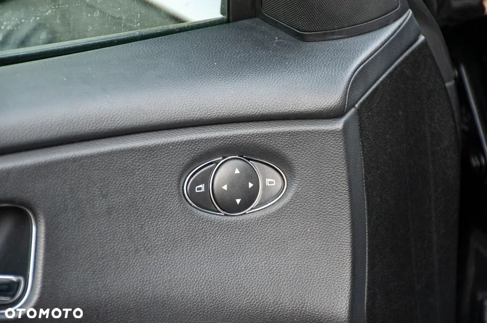 Mercedes-Benz CLS 320 CDI 7G-TRONIC DPF - 33
