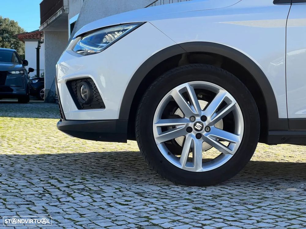 SEAT Arona 1.0 TSI FR - 4