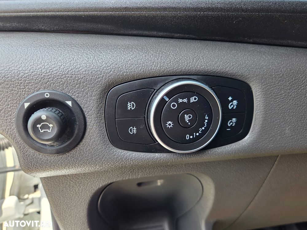 Ford New Transit L4H3 - 33