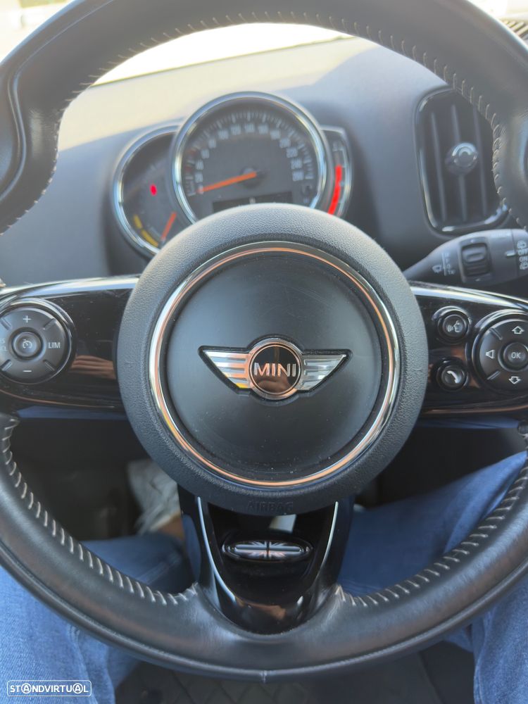 MINI Countryman Cooper SE ALL4 Auto - 10