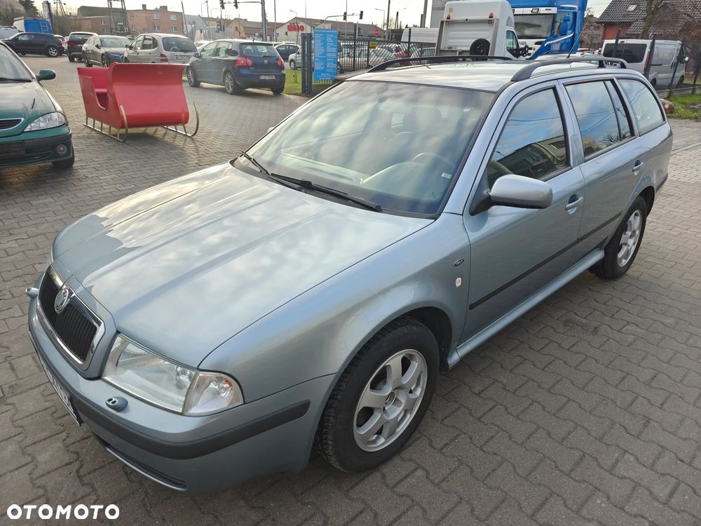 Skoda Octavia - 2