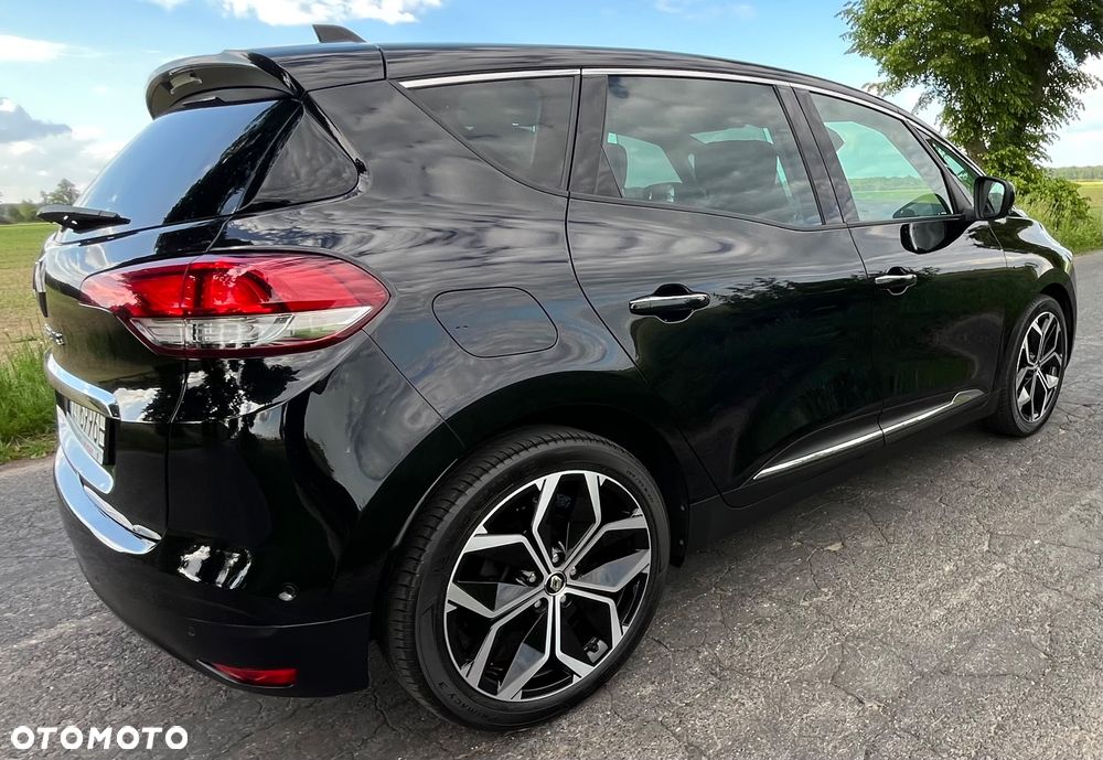 Renault Scenic - 31