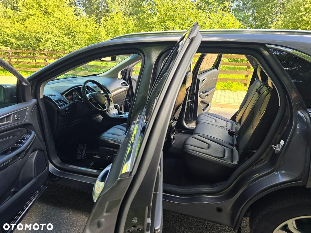 Ford Edge 2.0 TDCi Bi-Turbo 4x4 Titanium - 18