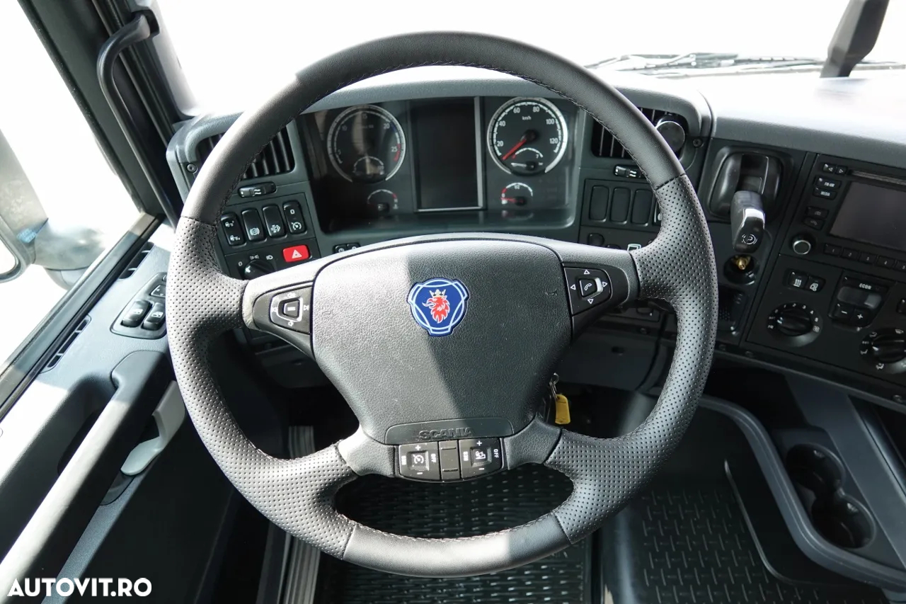 Scania R 410 / HIDRAULICĂ / RETARDER / CROWN EDITION / LOW CABIN / DUPĂ CONTRACTUL DE SERVICE / IMPORTAT - 27