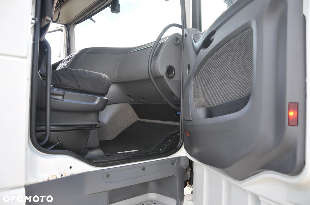 DAF XF460 LOW DECK - 18