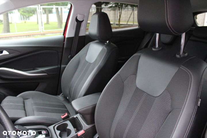 Opel Grandland 1.6 DI Automatik GS - 16