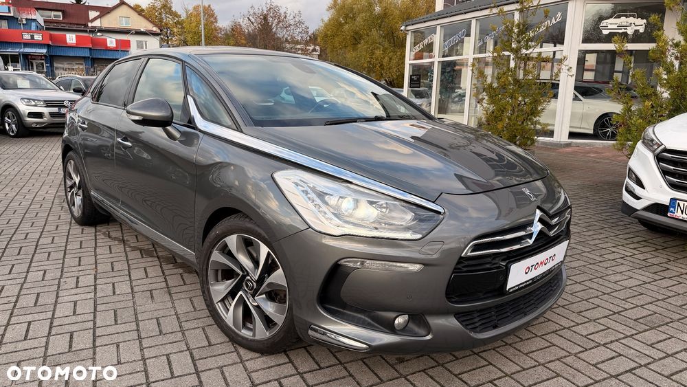 Citroën DS5 HDi 165 SportChic - 1