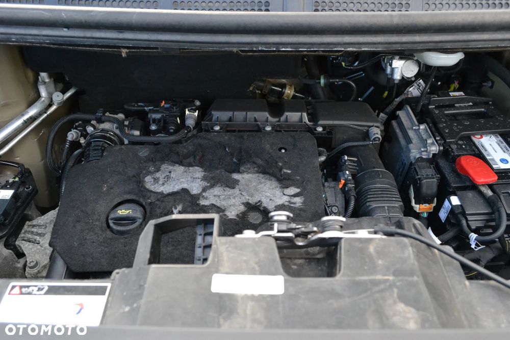 Peugeot Expert Kombi Long 2,8t - 38