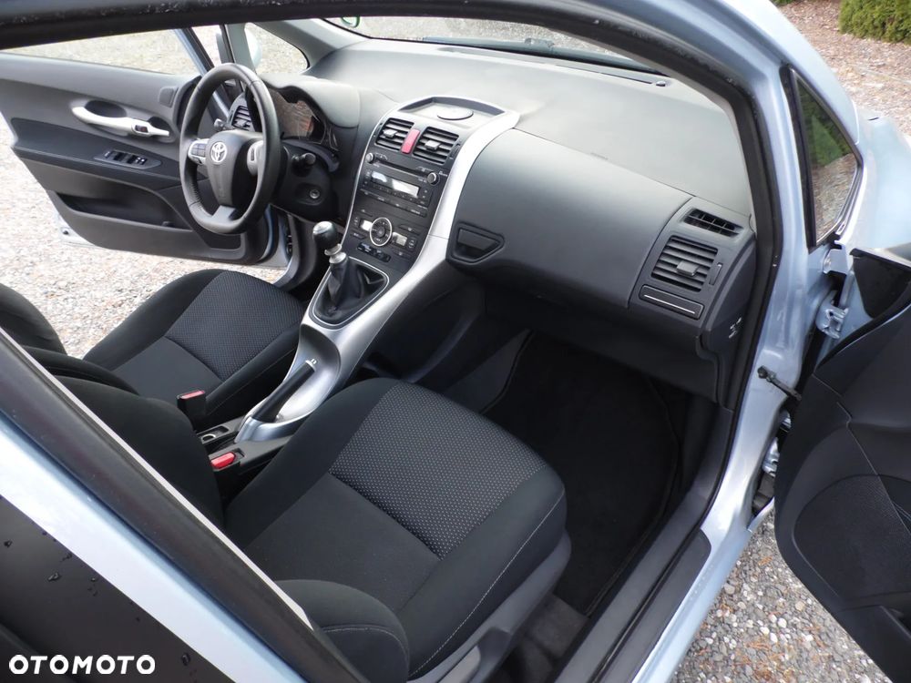 Toyota Auris 1.33 VVT-i Edition - 5