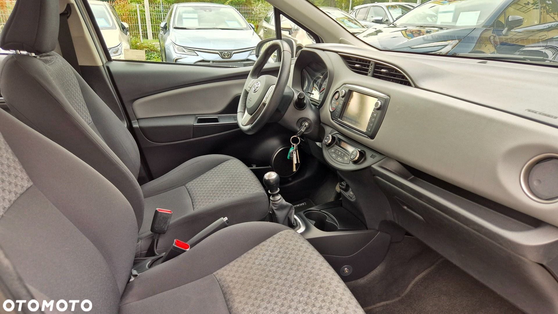 Toyota Yaris - 6