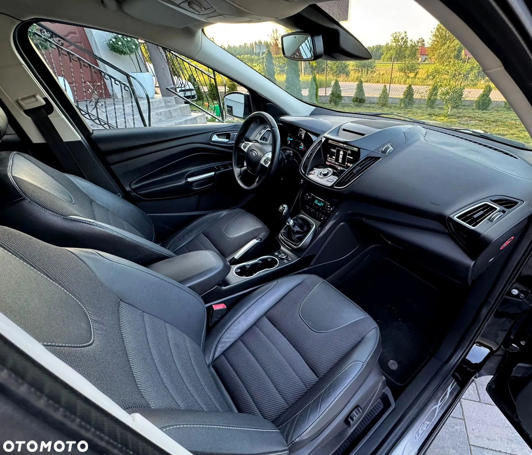 Ford Kuga 2.0 TDCi 4x4 Individual - 26