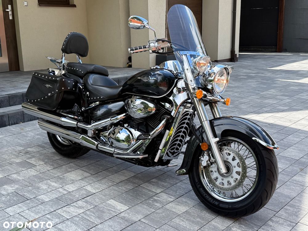Suzuki VL 800 Volusia - Boulevard C50 - 3