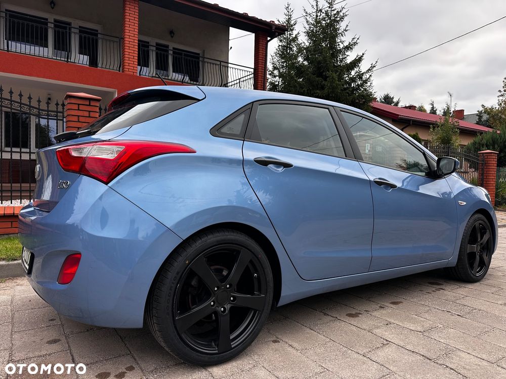 Hyundai i30 - 16