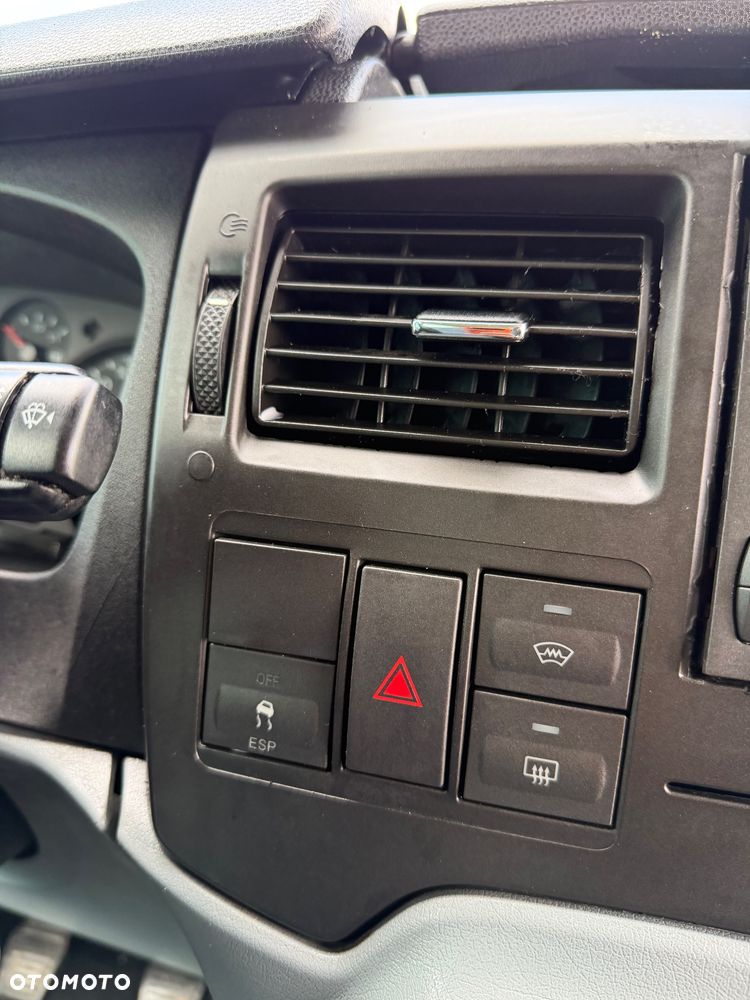 Ford Transit - 15