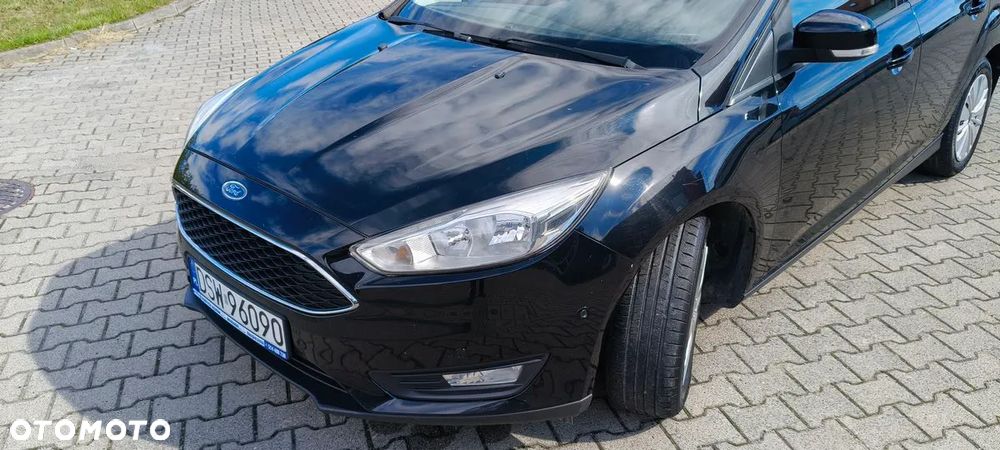 Ford Focus Turnier 1.5 EcoBlue Start-Stopp-System ACTIVE X - 5
