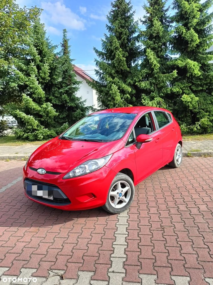 Ford Fiesta - 10