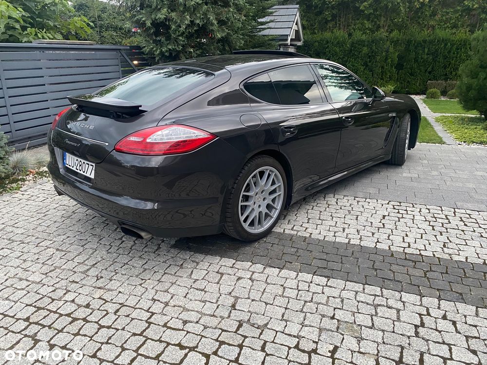 Porsche Panamera 4 - 7