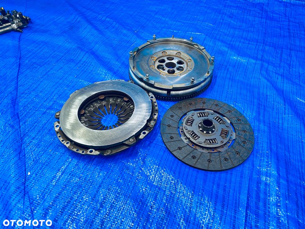 DWUMAS KOŁO DWUMASOWE ZAMACHOWE DOCISK SPRZĘGŁO KOMPLET OPEL INSIGNIA A 2.0 CDTI DIESEL 160KM A20DTH F40 2008- ; SACHS 000523 ; 1878006590 ; 3082002404 ORYGINAŁ - 1