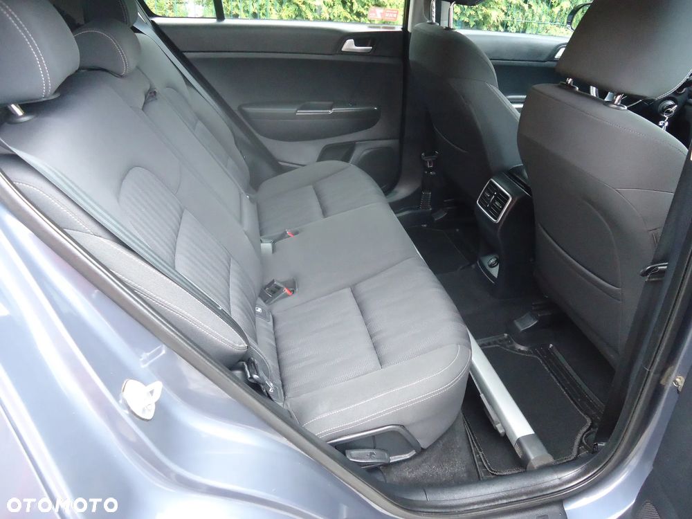 Kia Sportage 1.6 GDI L 2WD - 17